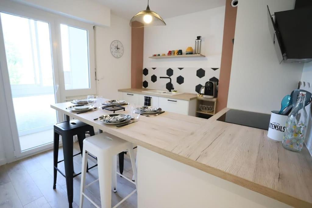 Apartamento Annecy A 2 Pas Du Lac Ste Bernadette Exterior foto