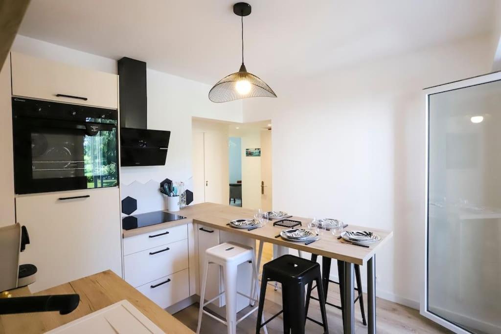Apartamento Annecy A 2 Pas Du Lac Ste Bernadette Exterior foto